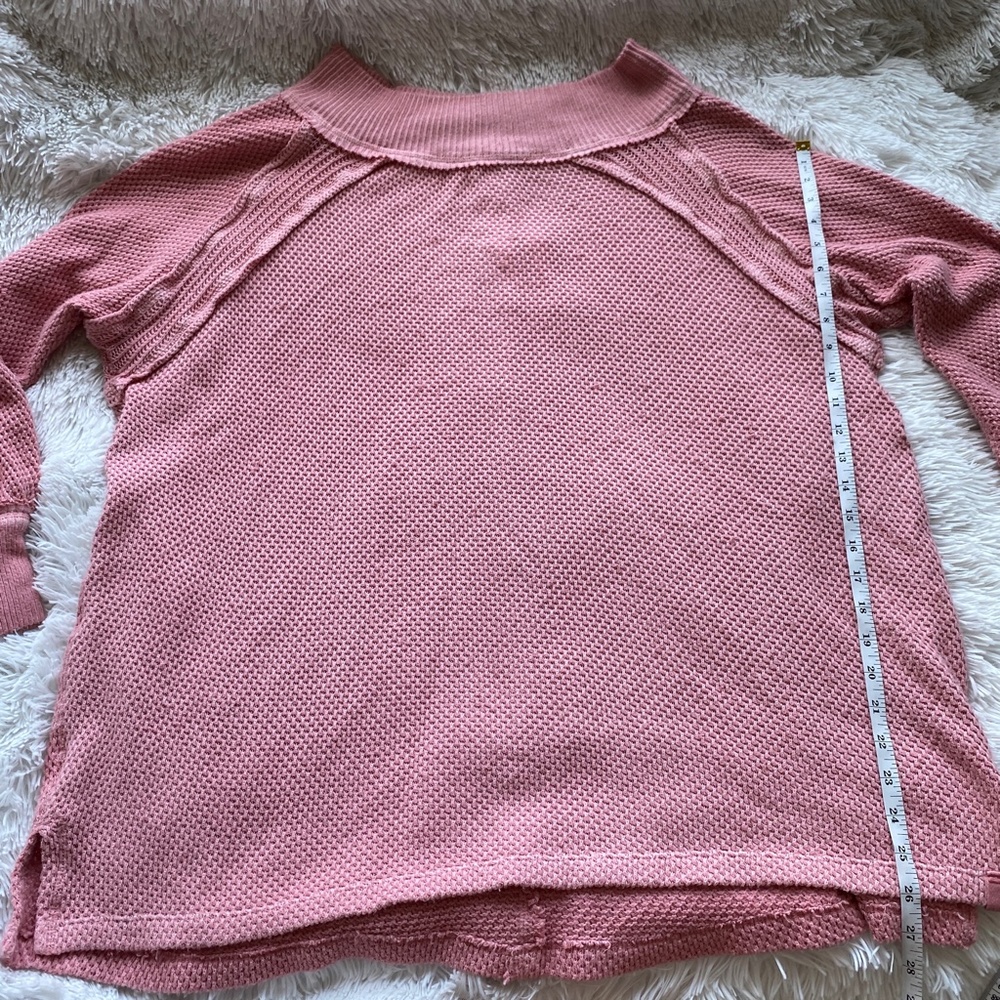 NWT FREE PEOPLE She's a Keeper Mock Neck Top Faded Coral Pink Large L - Picture 9 of 12